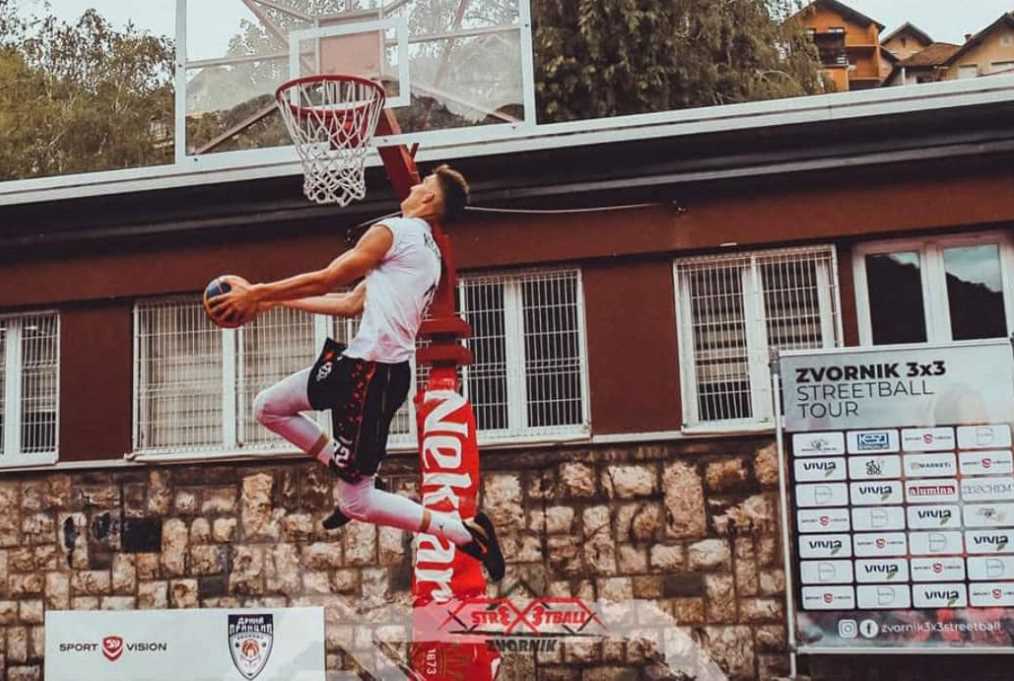 Ulicni basket