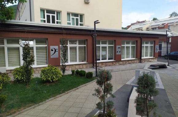 Muzicka skola