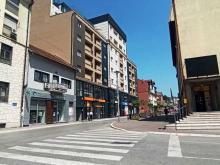 zvornik vrucina prazne ulice