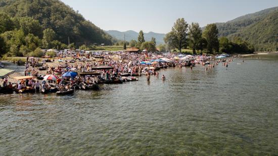 regata ljubovija